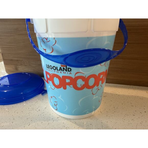 Legoland California‎ Popcorn Bucket With Lid - Picture 4 of 10